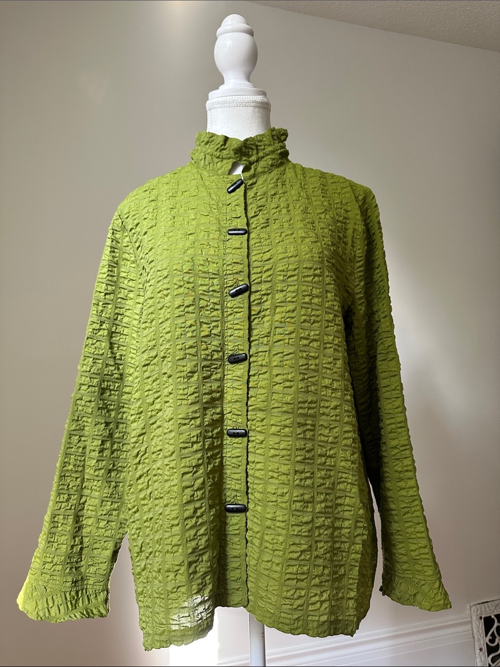 HABITAT Chartreuse Textured Boho Lagenlook Hippie Asian Inspired Blouse Small